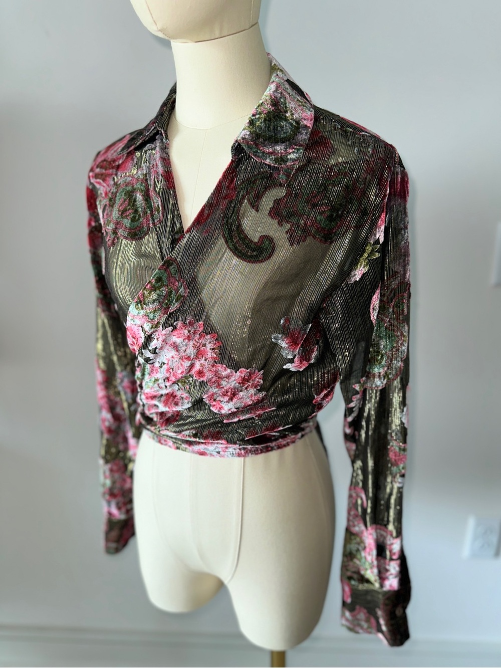 Le Superbe Velvet Floral Blouse in Olive & Pink - Picture 3 of 16